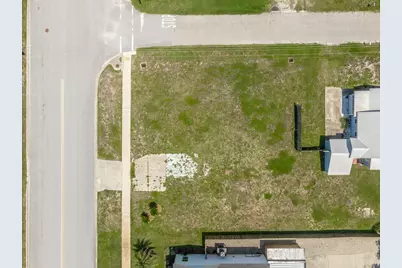 1301 Monument Ave, Port Saint Joe, FL 32456 - Photo 17