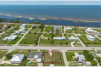 1301 Monument Ave, Port Saint Joe, FL 32456 - Photo 7