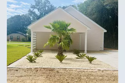 217 15th St, Apalachicola, FL 32320 - Photo 3