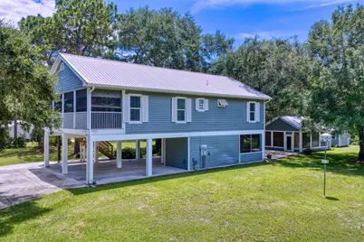 140,148 Craig St, Lanark Village, FL 32323 - Photo 5