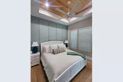 925 E Gorrie Dr, Saint George Island, FL 32328 - Photo 33