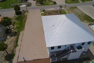 925 E Gorrie Dr, Saint George Island, FL 32328 - Photo 25