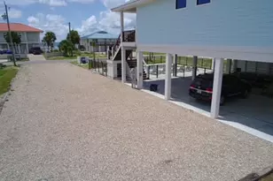 925 E Gorrie Dr, Saint George Island, FL 32328 - Photo 23