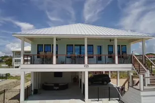 925 E Gorrie Dr, Saint George Island, FL 32328 - Photo 17