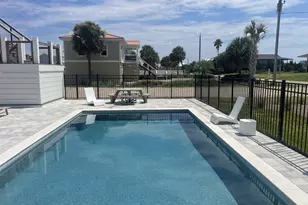 925 E Gorrie Dr, Saint George Island, FL 32328 - Photo 7