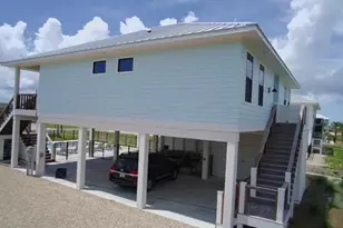 925 E Gorrie Dr, Saint George Island, FL 32328 - Photo 23