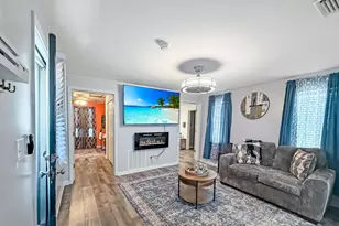 511 Woodward Ave, Port Saint Joe, FL 32456 - Photo 5