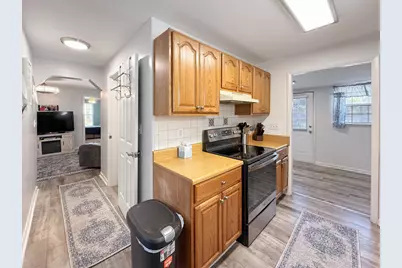 511 Woodward Ave, Port Saint Joe, FL 32456 - Photo 13