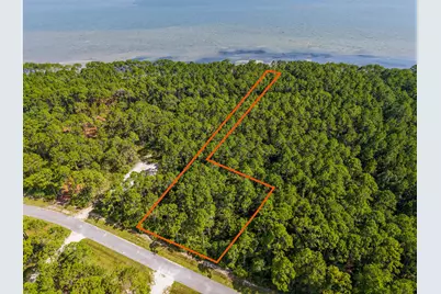 292 Gramercy Plantation Blvd, Eastpoint, FL 32328 - Photo 7