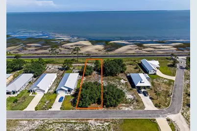 1690 St George's Ct, Eastpoint, FL 32328 - Photo 5