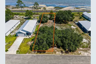 1690 St George's Ct, Eastpoint, FL 32328 - Photo 3