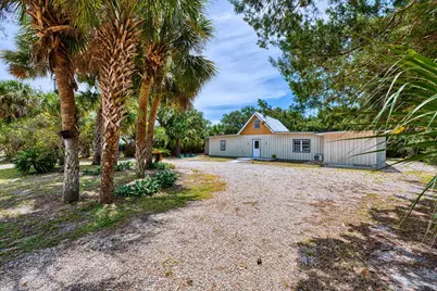 316 W Pine Ave, Saint George Island, FL 32328 - Photo 5