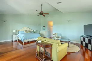 1302 Picketts Landing Ct, Carrabelle, FL 32322 - Photo 33