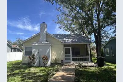 1821 34th Ave N, Saint Petersburg, FL 33713 - Photo 1
