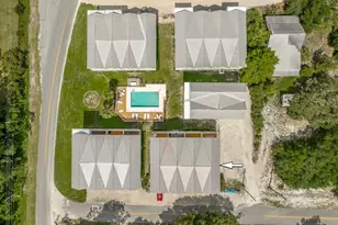 703 SE 3rd St, Carrabelle, FL 32322 - Photo 25