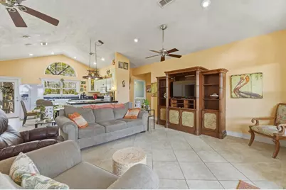 548 E Pine Ave, Saint George Island, FL 32328 - Photo 11