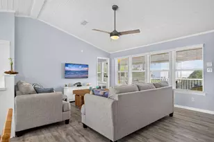 848 W Gulf Beach Dr, Saint George Island, FL 32328 - Photo 3