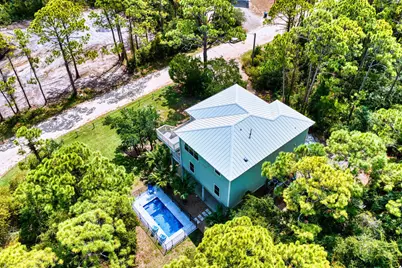 900 Bay Shore Dr, Saint George Island, FL 32328 - Photo 5