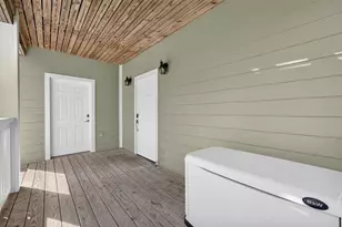 900 Bay Shore Dr, Saint George Island, FL 32328 - Photo 31