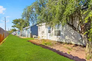 1004 15th St, Mexico Beach, FL 32456 - Photo 23