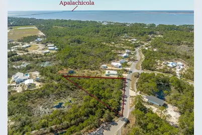 216 Ridgecrest Pkwy, Eastpoint, FL 32328 - Photo 1