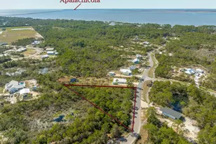216 Ridgecrest Pkwy, Eastpoint, FL 32328 - Photo 1