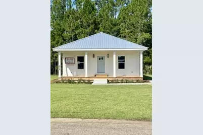 624 Knowles Ave, Port Saint Joe, FL 32456 - Photo 1