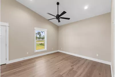 624 Knowles Ave, Port Saint Joe, FL 32456 - Photo 15