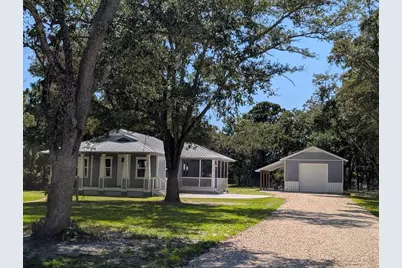 132 Putnal St, Carrabelle, FL 32322 - Photo 3