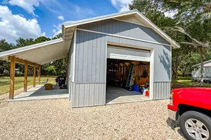 132 Putnal St, Carrabelle, FL 32322 - Photo 33