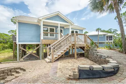 500 Sawyer St, Saint George Island, FL 32328 - Photo 7