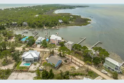 500 Sawyer St, Saint George Island, FL 32328 - Photo 29