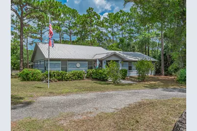 127 Putnal St, Carrabelle, FL 32322 - Photo 1