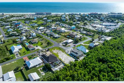 300 Bailey Ln, Mexico Beach, FL 32456 - Photo 11