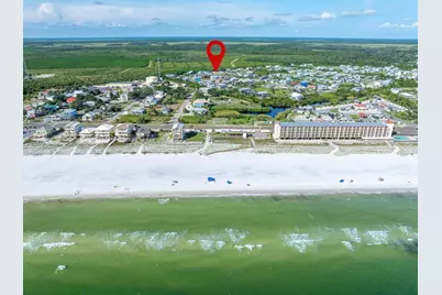 300 Bailey Ln, Mexico Beach, FL 32456 - Photo 9