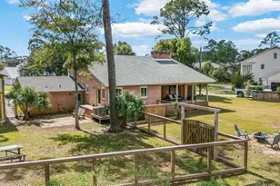 109 Sunset Cir, Port Saint Joe, FL 32456 - Photo 13