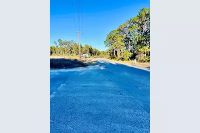 2043 Hwy 98 W, Carrabelle, FL 32322 - Photo 9