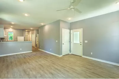 509 SE 7th St, Carrabelle, FL 32322 - Photo 11