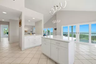 1504 Canopy Ln, Saint George Island, FL 32328 - Photo 3