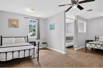 3077 Hwy 98 E, Lanark Village, FL 32323 - Photo 7