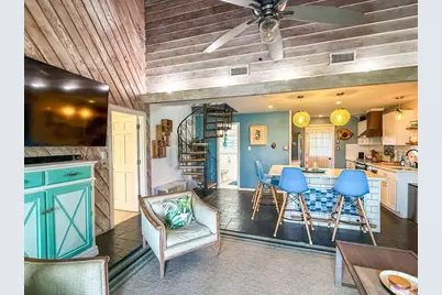 73 1st St, Mexico Beach, FL 32456 - Photo 13