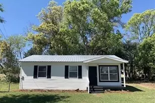 12987 NW County Rd 12, Bristol, FL 32321 - Photo 1
