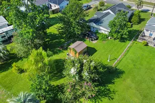513 Woodward Ave, Port Saint Joe, FL 32456 - Photo 31