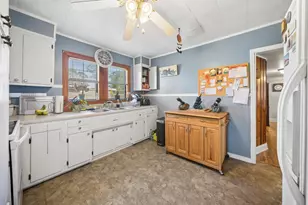513 Woodward Ave, Port Saint Joe, FL 32456 - Photo 13