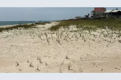 448 W Gorrie Dr, Saint George Island, FL 32328 - Photo 9