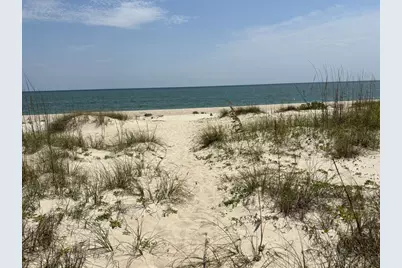448 W Gorrie Dr, Saint George Island, FL 32328 - Photo 3