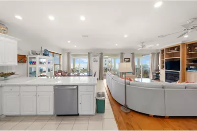 2156 Seahorse Ln, Saint George Island, FL 32328 - Photo 11