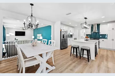 209 7th St, Mexico Beach, FL 32456 - Photo 3