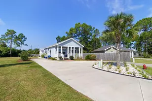 110 Monroe Ct, Port Saint Joe, FL 32456 - Photo 1