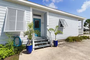 110 Monroe Ct, Port Saint Joe, FL 32456 - Photo 5